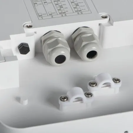 Plafonnier hublot carré détecteur BENO 24-30W CCT-L-SEW ip65