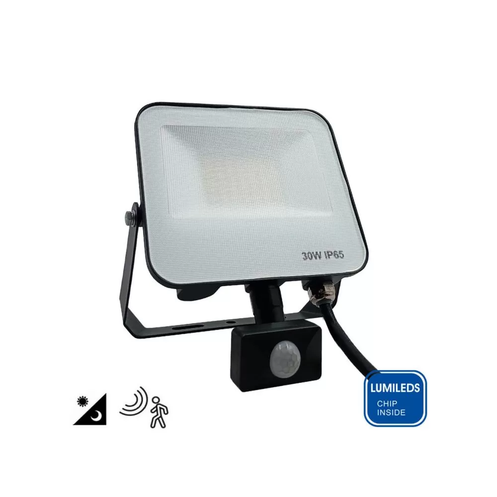 projecteur-led-detecteur-de-mouvement-pir-30w-3600-lumens-4000k