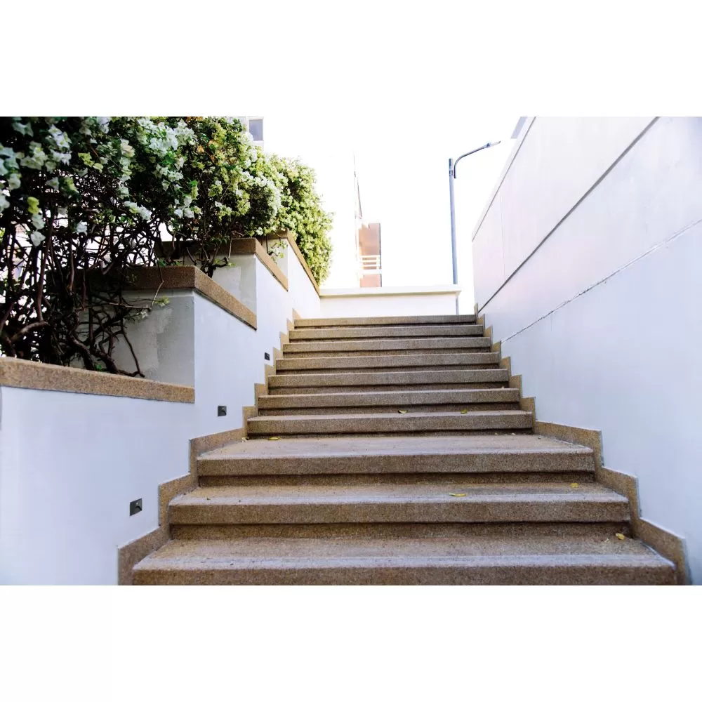 encastre-mure-led-detection-pour-marches-escalier-exin-led-pir