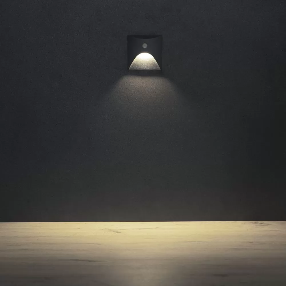 encastre-mure-led-detection-pour-marches-escalier-exin-led-pir