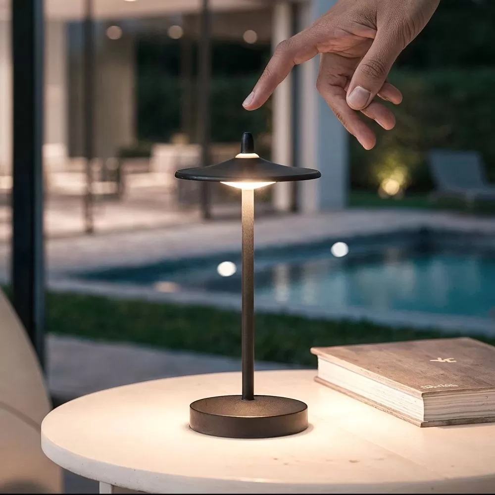 lampe-a-poser-led-3w-portable-metal-noir-rechargeable-usb
