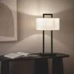 lampe-de-chevet-interrupteur-tactile-metal-noir-et-abat-jour-tissu-culot-e27