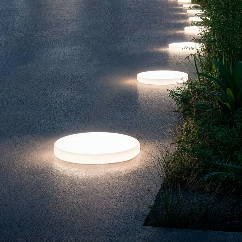 balisage-exterieur-rond-blanc-2w-led-mural-200-lumens-etanche-ip65