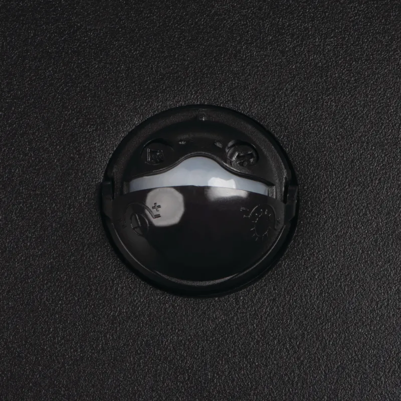 applique-led-cct-exterieure-orientable-xerto-el-20w-noir