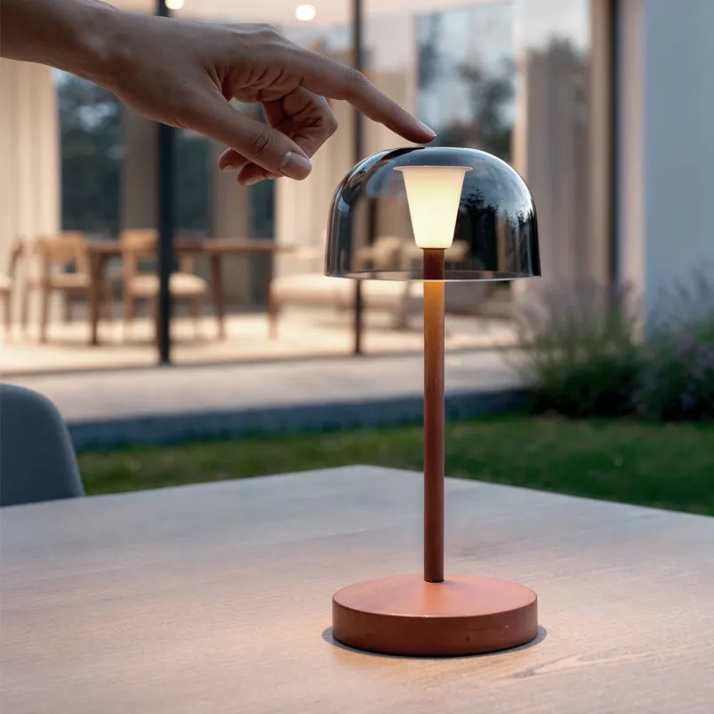 lampe-rechargeable-led-1w-ip44-portable-marron