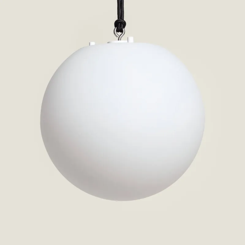 suspension-boule-led-28cm-rechargeable-exterieur-multi-couleurs-rgb