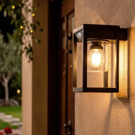 applique-solaire-detecteur-de-mouvement-noire-2w-led-200-lumens-3000k