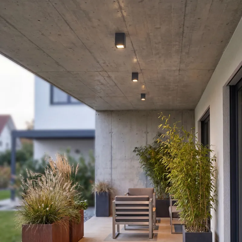 plafonnier-exterieur-luminaire-ip44-gris-anthracite-gu10