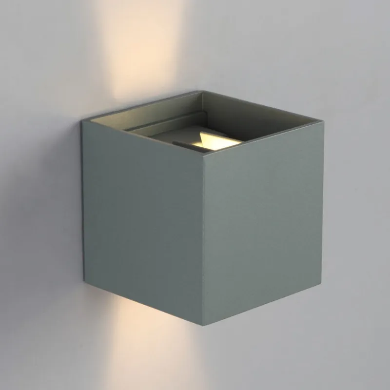 applique-exterieur-led-6w-380-lumens-3000k-cube-gris-angle-ajustable-mural-ip44
