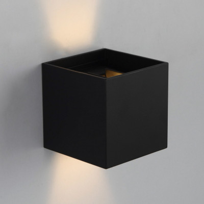 applique-exterieur-led-6w-380-lumens-3000k-cube-noir-angle-ajustable-mural-ip44
