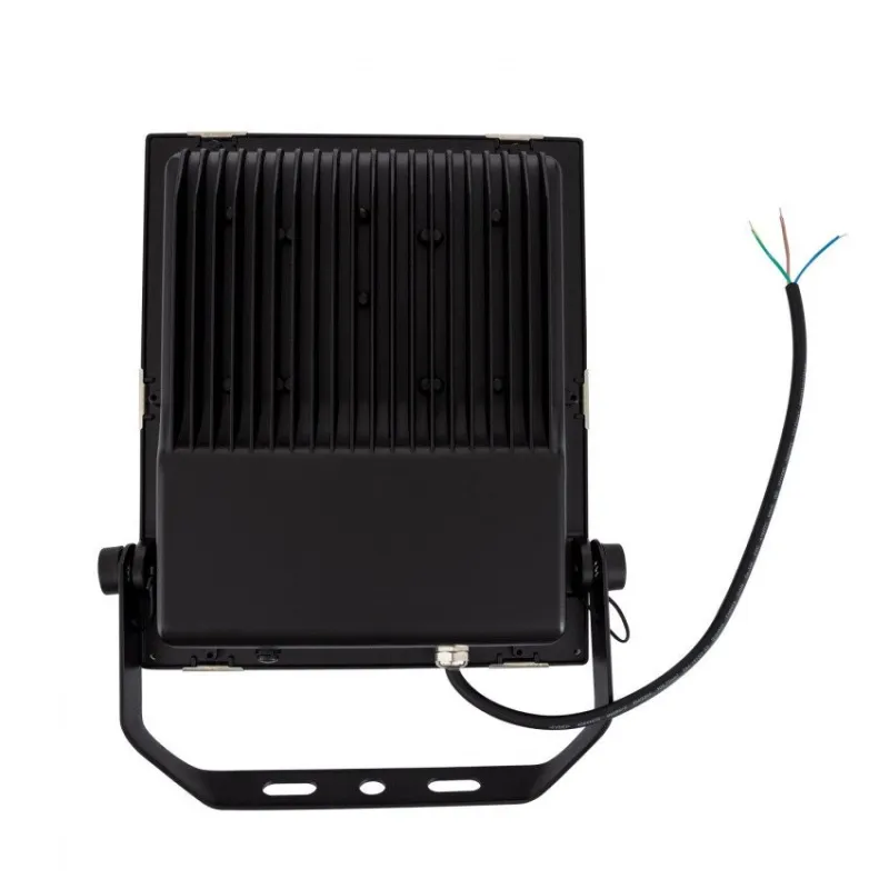 projecteur-led-60w-7200-lumens-ip65-30-60-90-120-variable