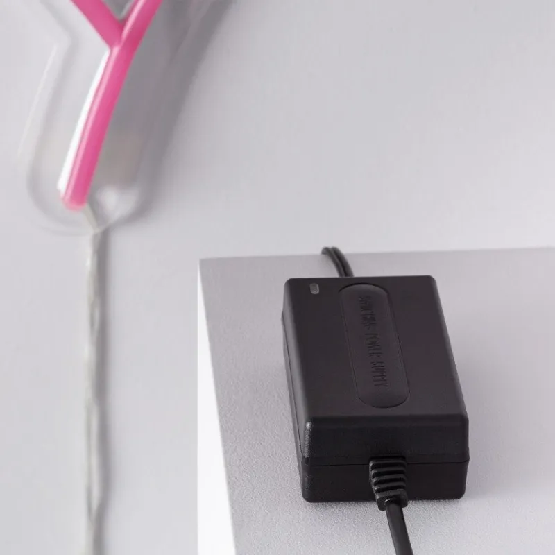 Lampe néon led sur secteur forme cœur rose tableau ip44