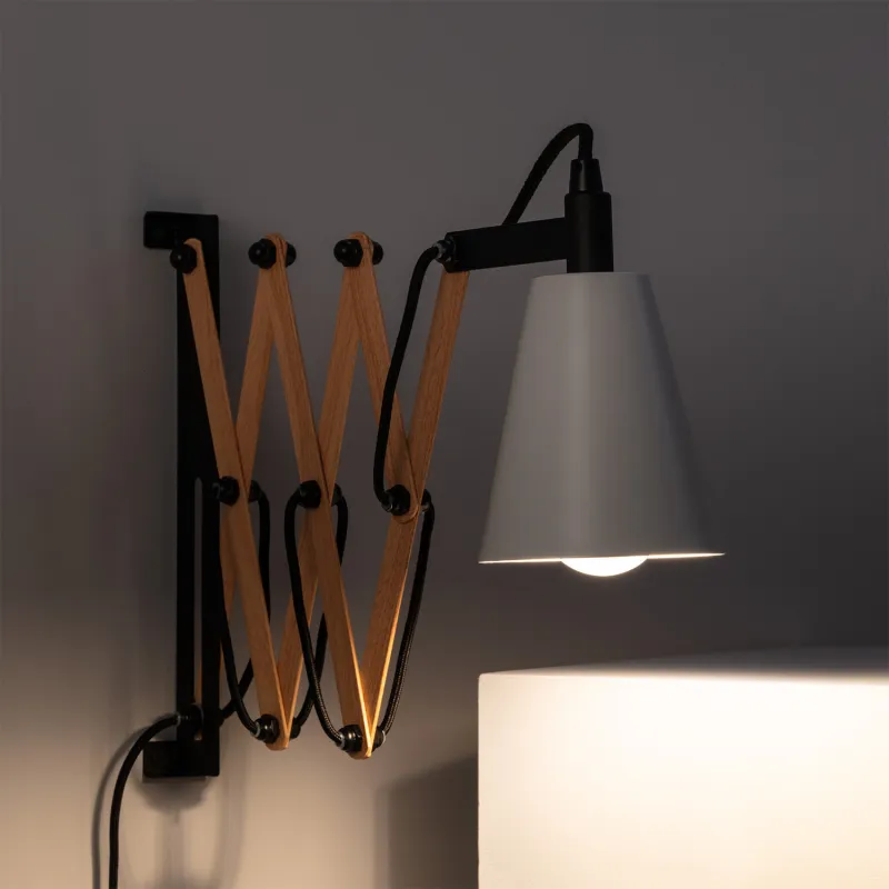 Applique murale support bois et métal noir culot e27