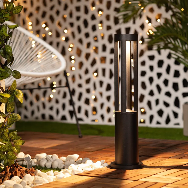 Borne potelet 60cm a fixer led 7w ip54 jardin 3000k 750 lumens