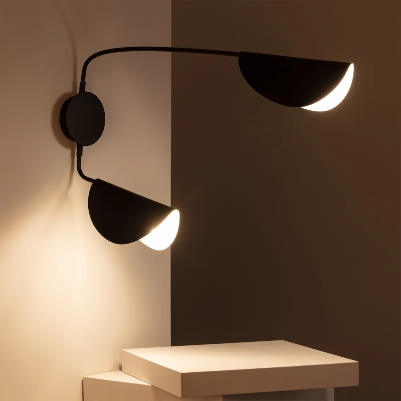 Applique murale noire métal noir 2 têtes culot e14