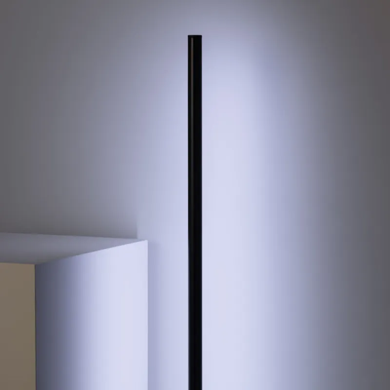 Lampadaire a poser 20w led rgbw variable tube 132cm noir wifi