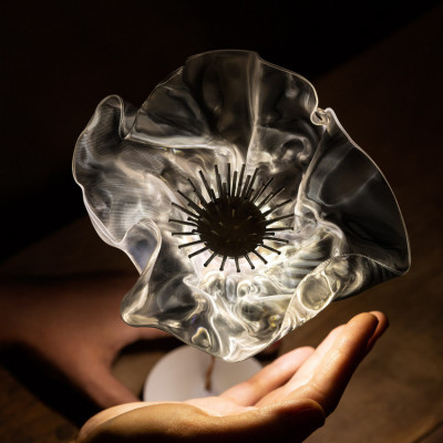Lampe à Poser rechargeable fleur nomade portable slamp